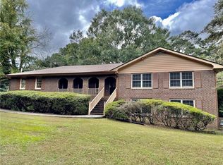 611 Oak Rd, Lawrenceville, GA 30044