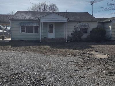 575 Floral Rd, Pleasant Plains, AR, 72568