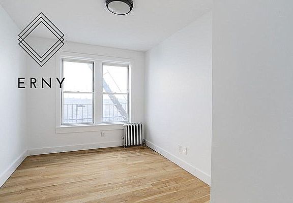 3rd image of 2178 19th St APT 5