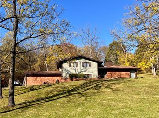 306 Black Walnut Dr, Greensburg, PA