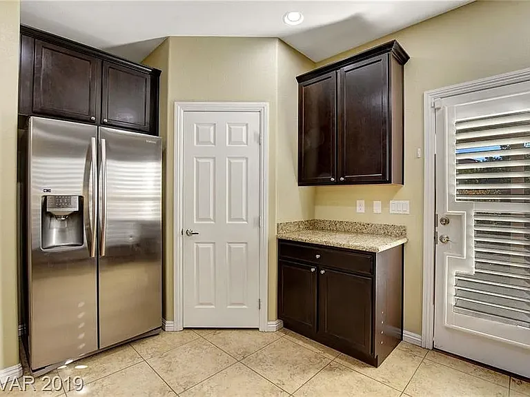 4425 French Landing Rd — Photo 17