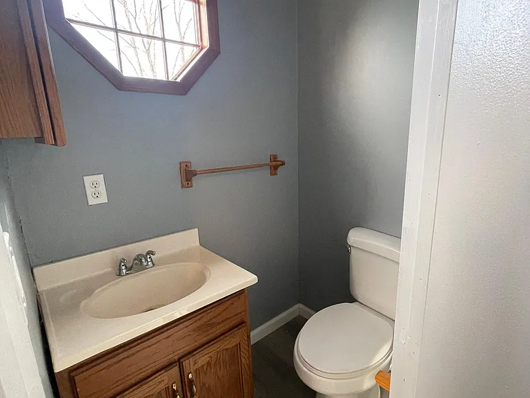 2807 Craighead Ln — Photo 3