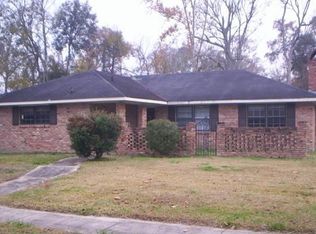 1727 S Park Ave, Gonzales, LA 70737