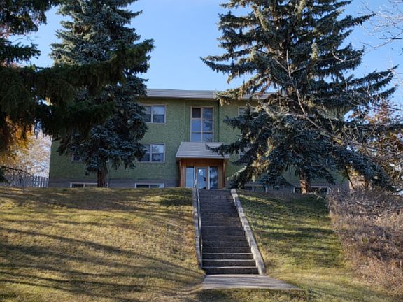 4th image of 4413 51st Ave #303