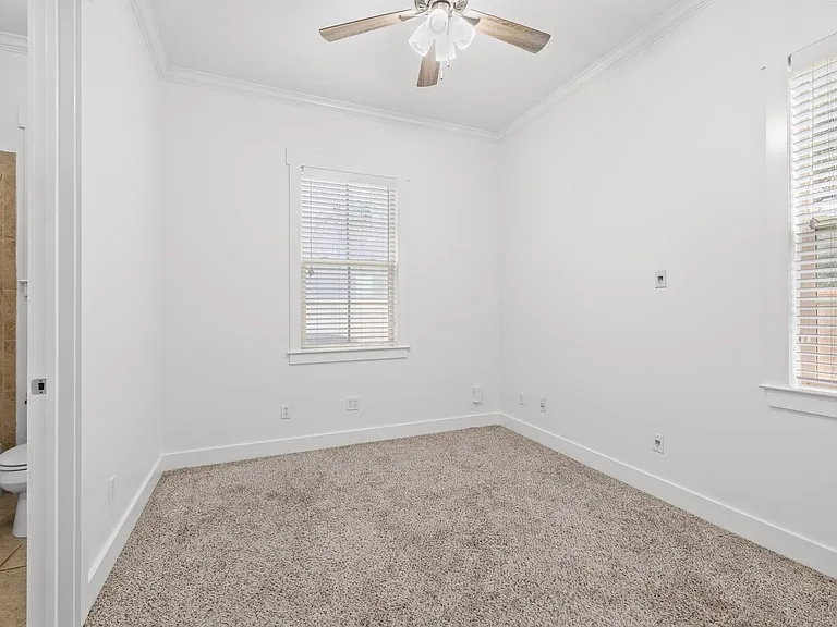 1607 Chelsea Ln — Photo 24
