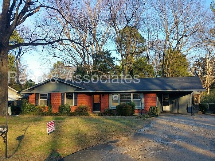 1st image of 4898 Childs Dr