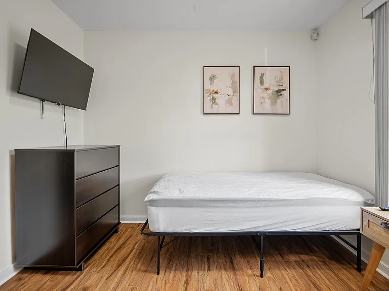 Twin Bed