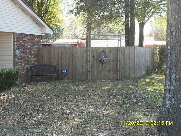 4th image of 2800 Brandenburg Ln