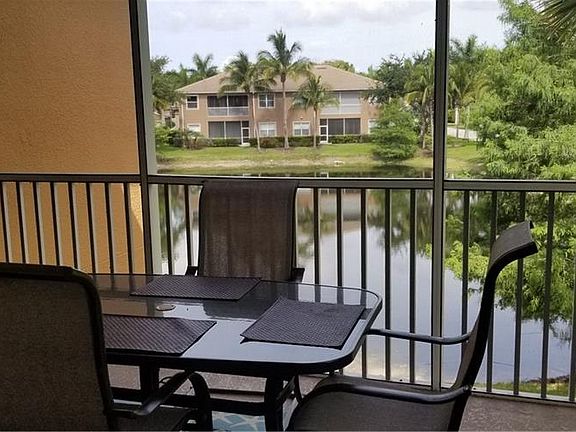 2nd image of 9601 Spanish Moss Way Unit 3626