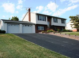 465 Atkinson Rd, Christiansburg, VA 24073