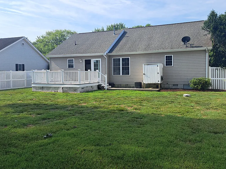 107 Strawberry Way — Photo 18