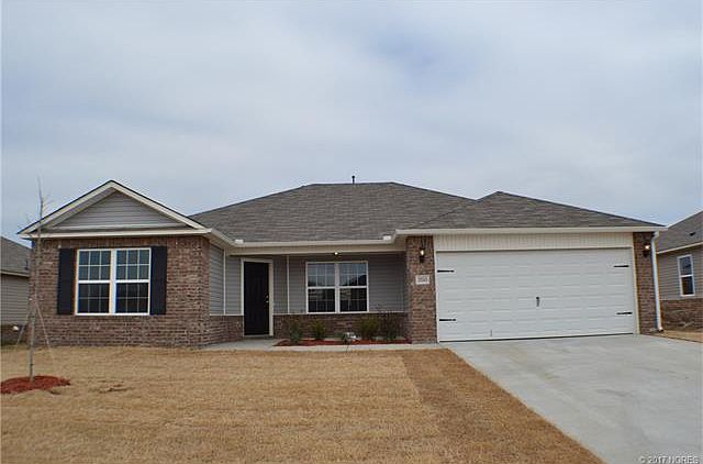 1st image of 25263 E 93rd Ct S