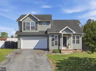 100 Coralberry Dr, Martinsburg, WV 25401