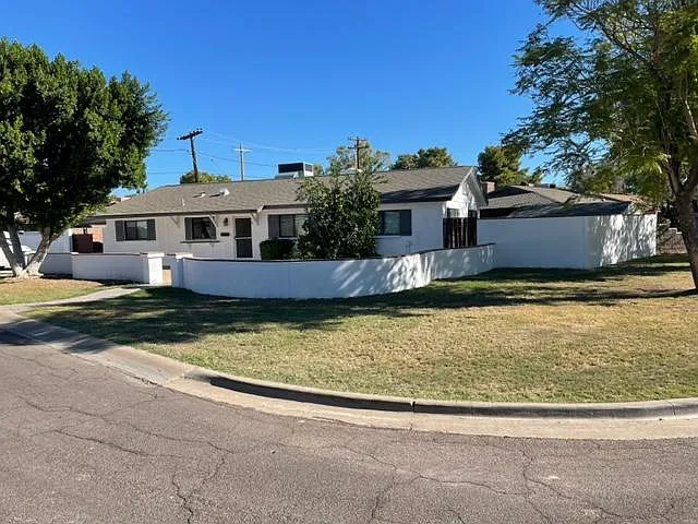 Building Photo - 7742 E Osborn Rd