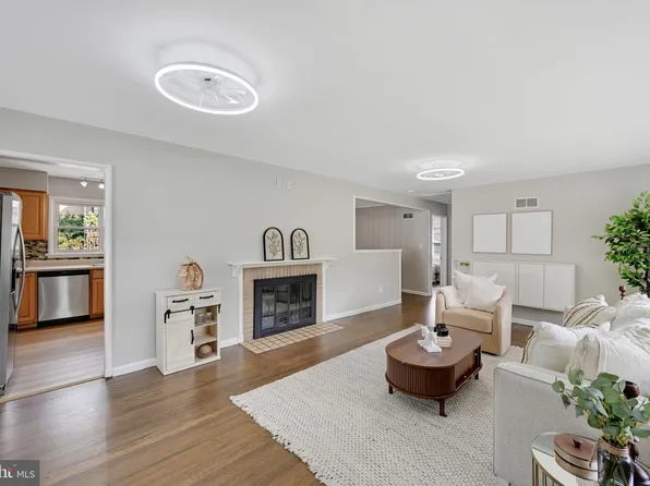 2304 Tecumseh St, Hyattsville, MD 20783