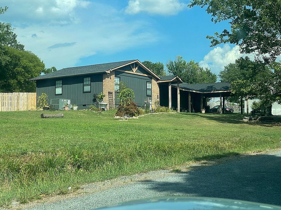 2nd image of 151 Calbough Cir