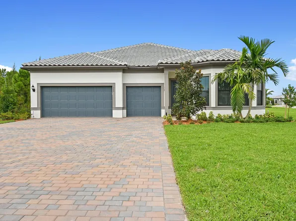 325 SE Filoli Drive, Port St Lucie, FL 34984