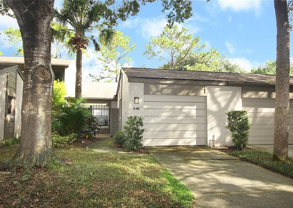 1st image of 646 Woodridge Dr
