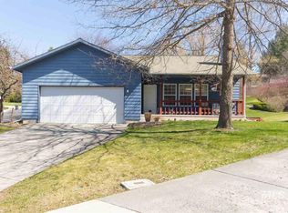 953 E F St, Moscow, ID 83843