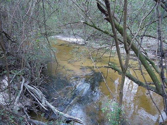 5th image of 0 River Rd N