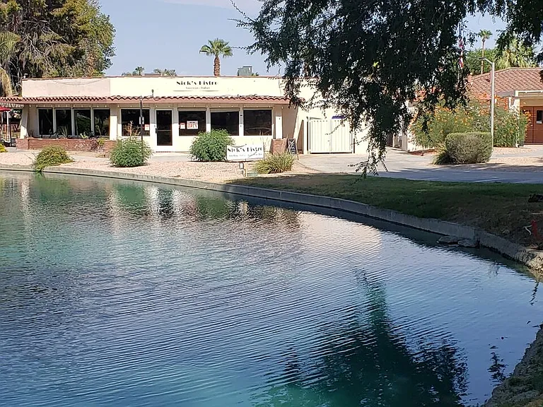 38 N Paseo Laredo — Photo 22