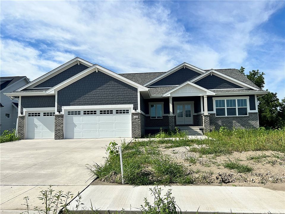 1st image of 120 Alderleaf Dr