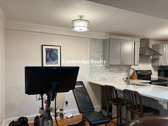 3rd image of 519 Columbus Ave #1T