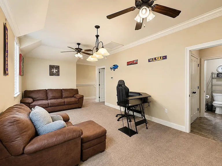 9430 Magnolia Crossing Dr — Photo 26