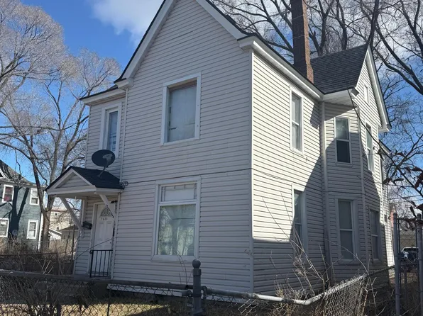 2825 15th Ave S, Minneapolis, MN 55407