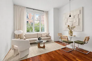 45 Park Avenue #202 image 1 of 18