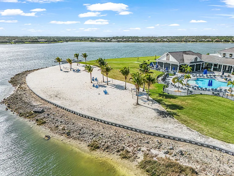 13832 Blue Bay Cir — Photo 36