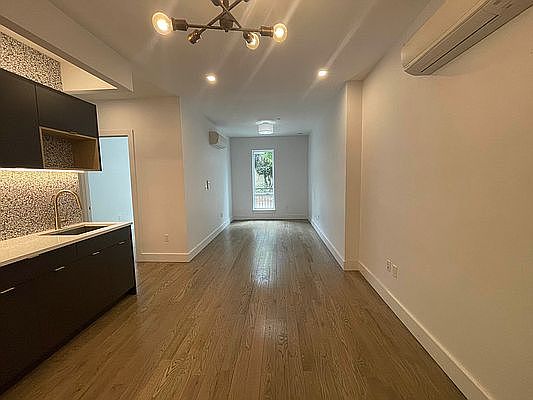 3rd image of 545 Gates Ave #1R