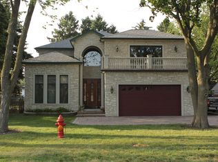132 Ashland Ave, Des Plaines, IL 60016