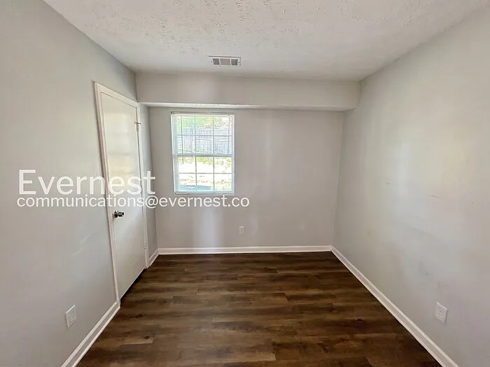 1373 Mill Lake Cir — Photo 15