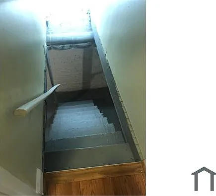 1205 W Ostend St — Photo 28