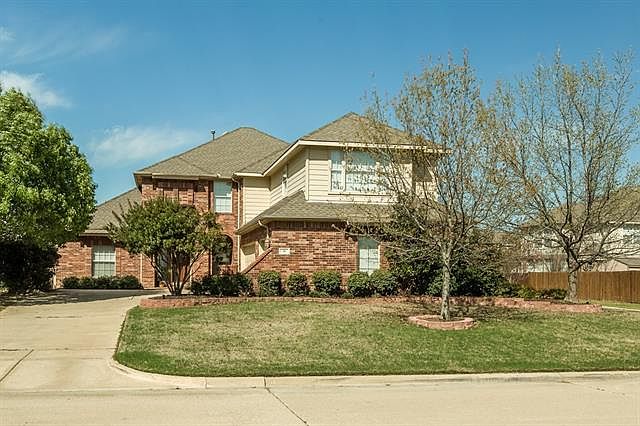 1st image of 34 Creekside Dr