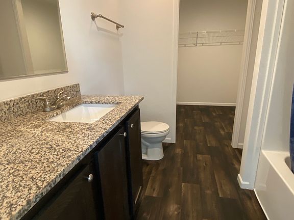 5th image of 511 E 1st St #120