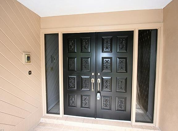 3rd image of 1420 Beechwood Trl