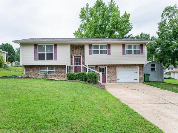 1318 Pershing Dr, Rolla, MO 65401