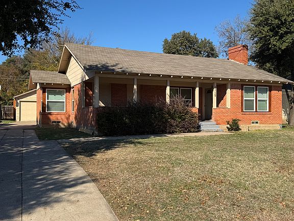 2nd image of 1115 McAdams Ave
