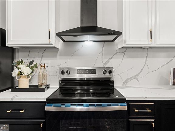 5th image of 3809 Chimney Ridge Ct