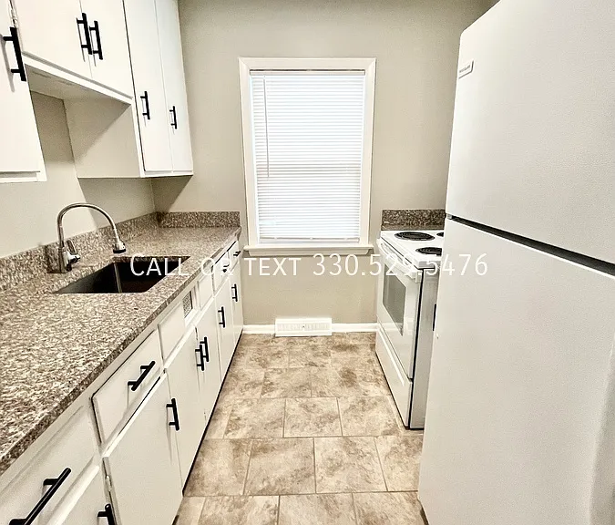 893 S Green Rd #2 — Photo 5