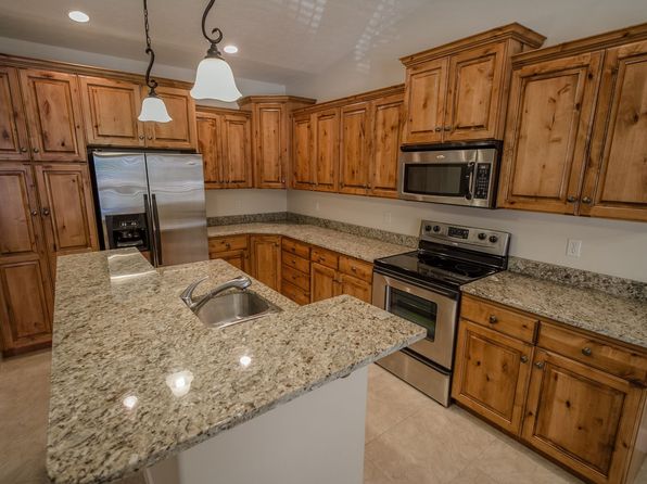 1043 N 920th St W #F606