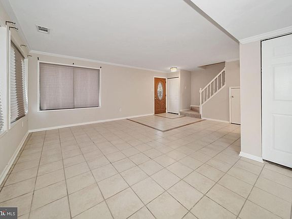 5th image of 18327 Allspice Dr