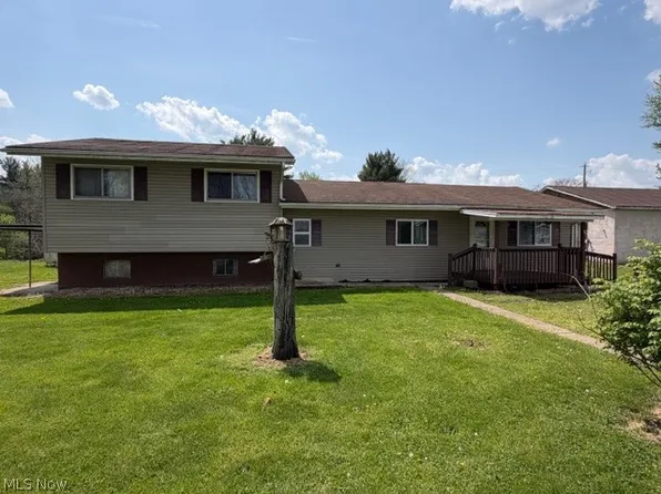 71571 Main St, Saint Clairsville, OH 43950