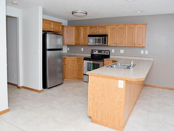 2nd image of 3430 Eagle Run Dr