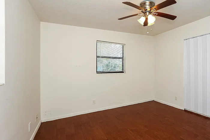 1004 Maynard St — Photo 10