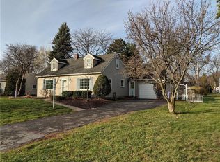 537 West Rd, Webster, NY 14580