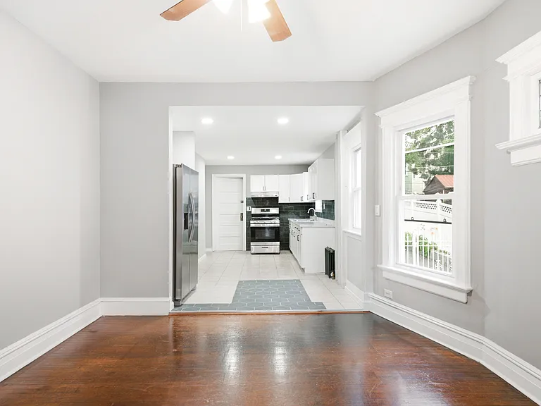 228 Duane St #1 — Photo 10