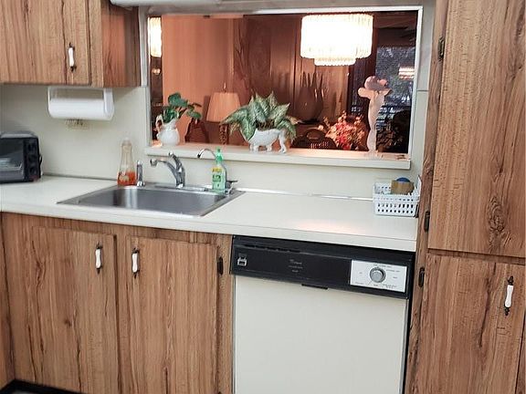 5th image of 1000 E Colony Point Circle #222